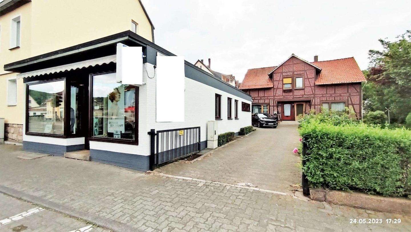 TOP - 2-Familienanwesen + Laden, Hof, Carport und Garten – Hann. Münden – Bild 1 von 9