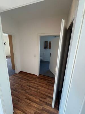 Große 2-Zimmer-Wohnung mit Dachterrasse – 31582 Nienburg (Weser) – Vorschaubild 8