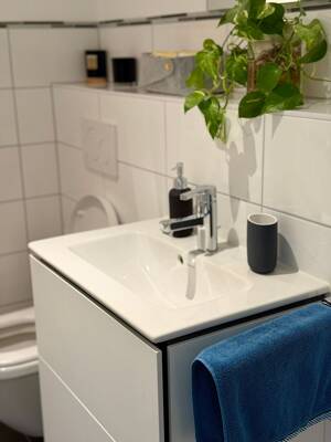 Hochwertig möblierte 3-Zimmerwohnung – 60431 Frankfurt am Main – Vorschaubild 3