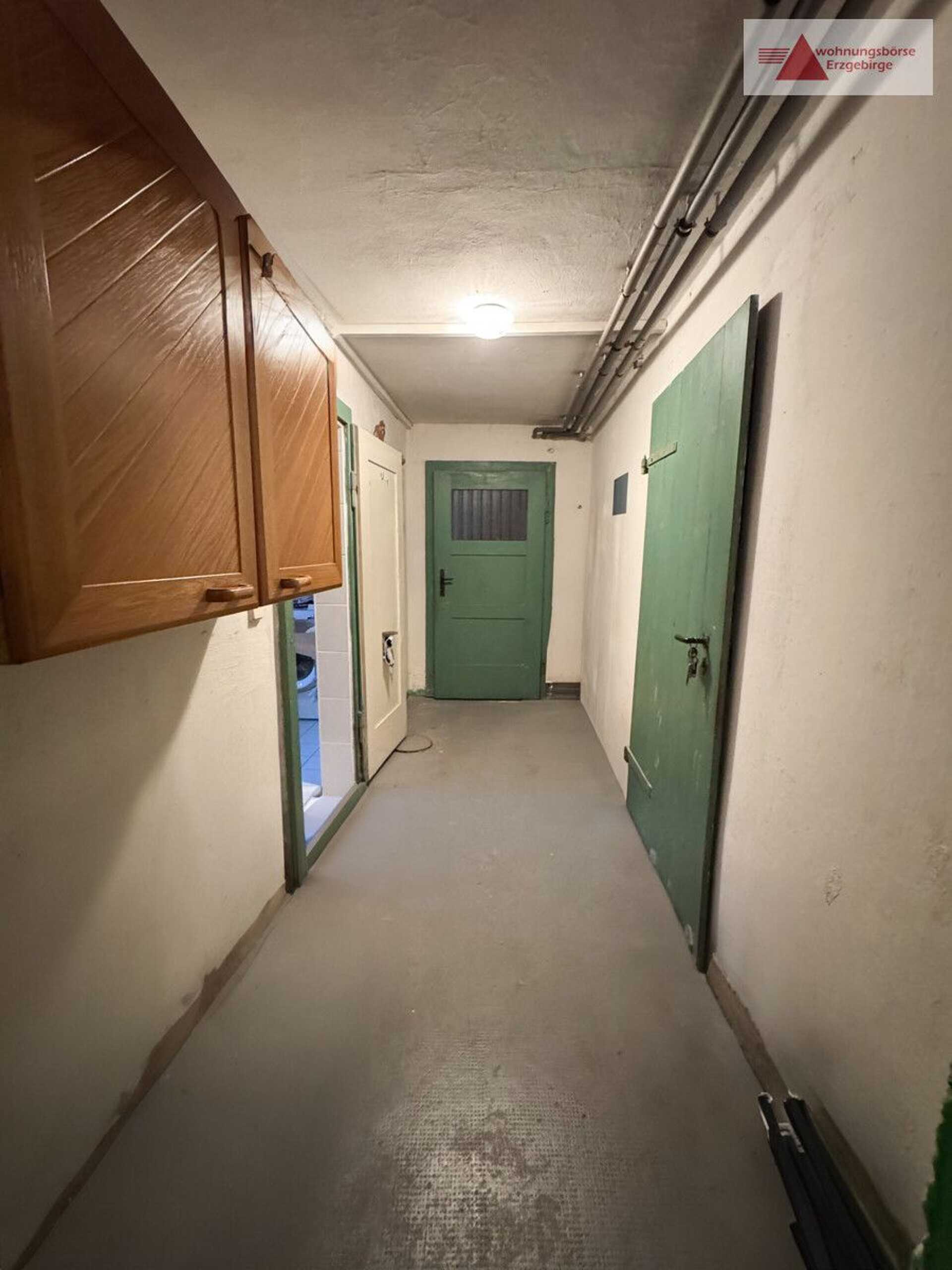 Haus in 08280 Aue-Bad Schlema mit 180 m² kaufen