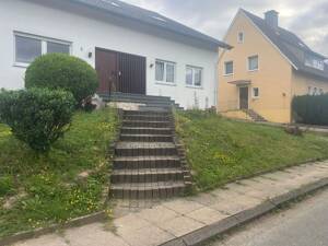 Gut gelegen bus und Bahn alle 10 min erreichbar Einkaufsmöglichkeiten sehr zentral – 33699 Bielefeld – Vorschaubild 2