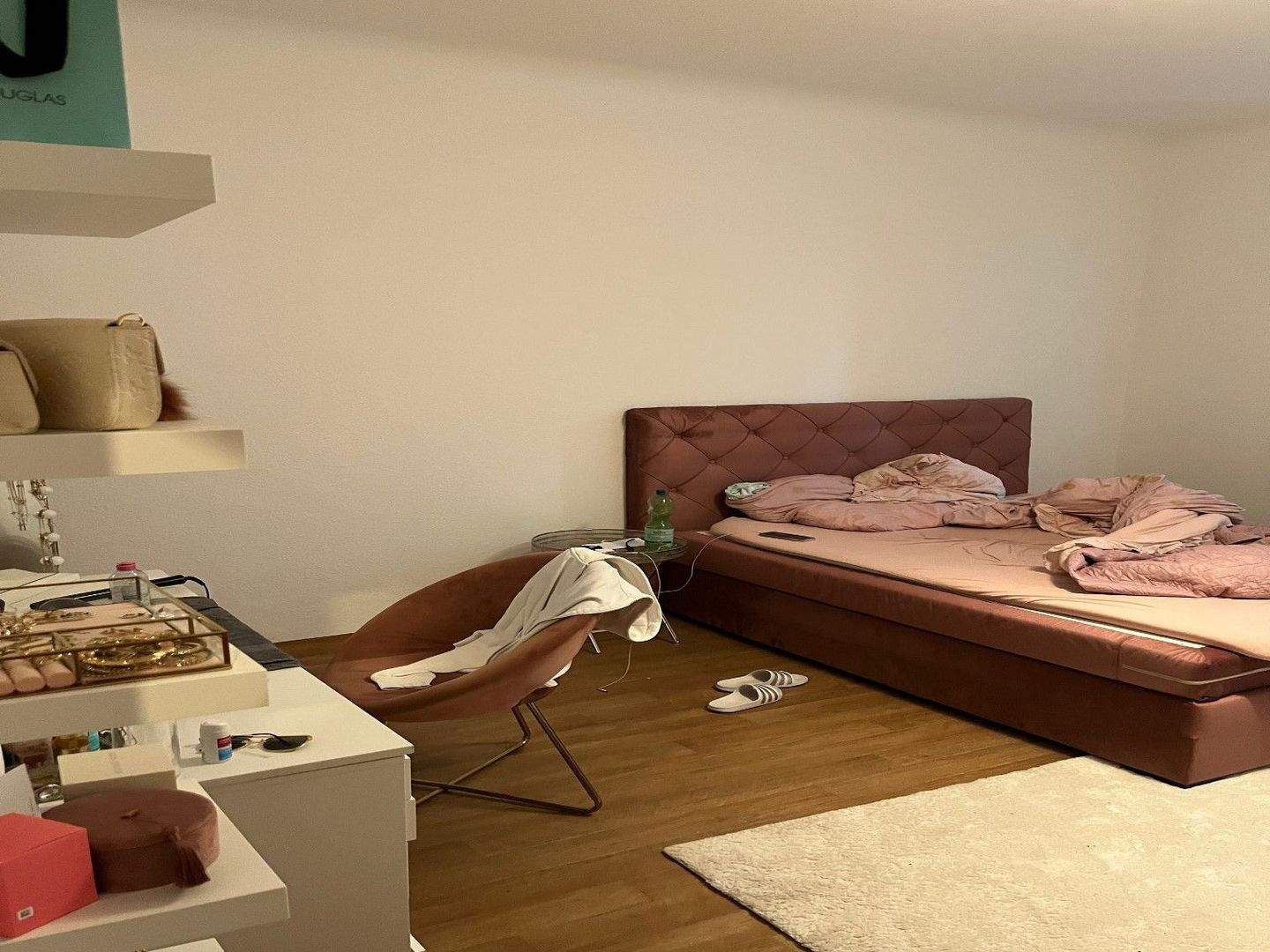 Charmanter Altbau im 3. OG: 4 Zimmer, ohne Balkon – Ulm – Vorschaubild 3