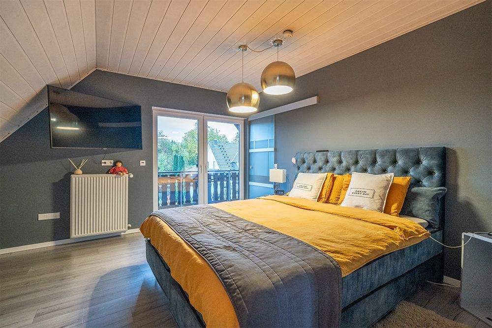 Charmantes Zweifamilienhaus mit Schwimmteich und Gartenidylle! – Paderborn – Vorschaubild 7