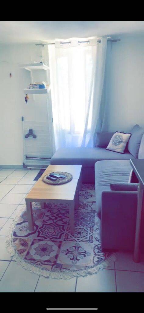 Appartement 2 pièces 27 m² · à Saint-Savournin · 27 m² · 523 €/mois