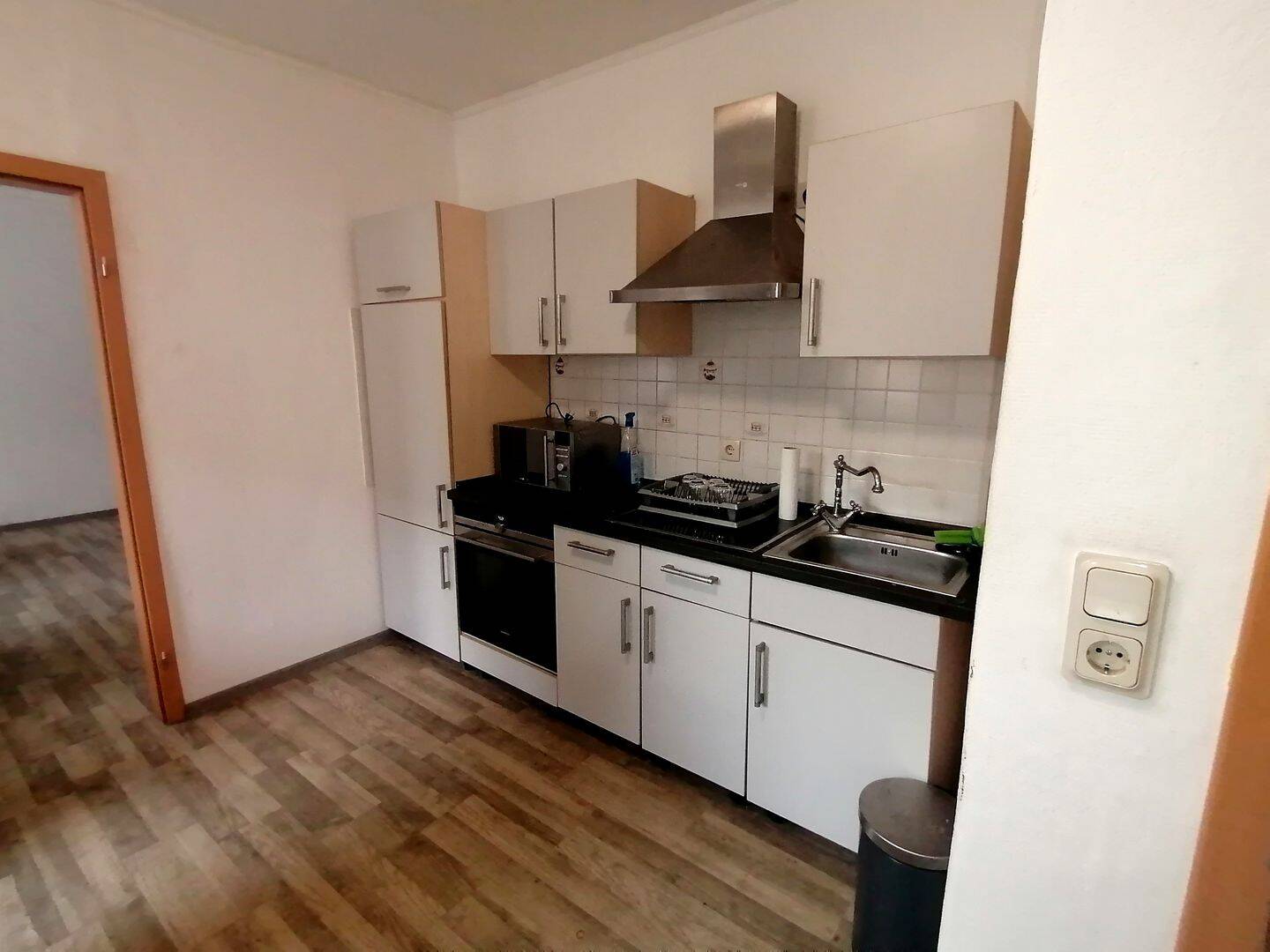 Wiebelskirchen: Einfamilienhaus mit Einliegerwohnung, Bauland und Sauna – Neunkirchen – Vorschaubild 3