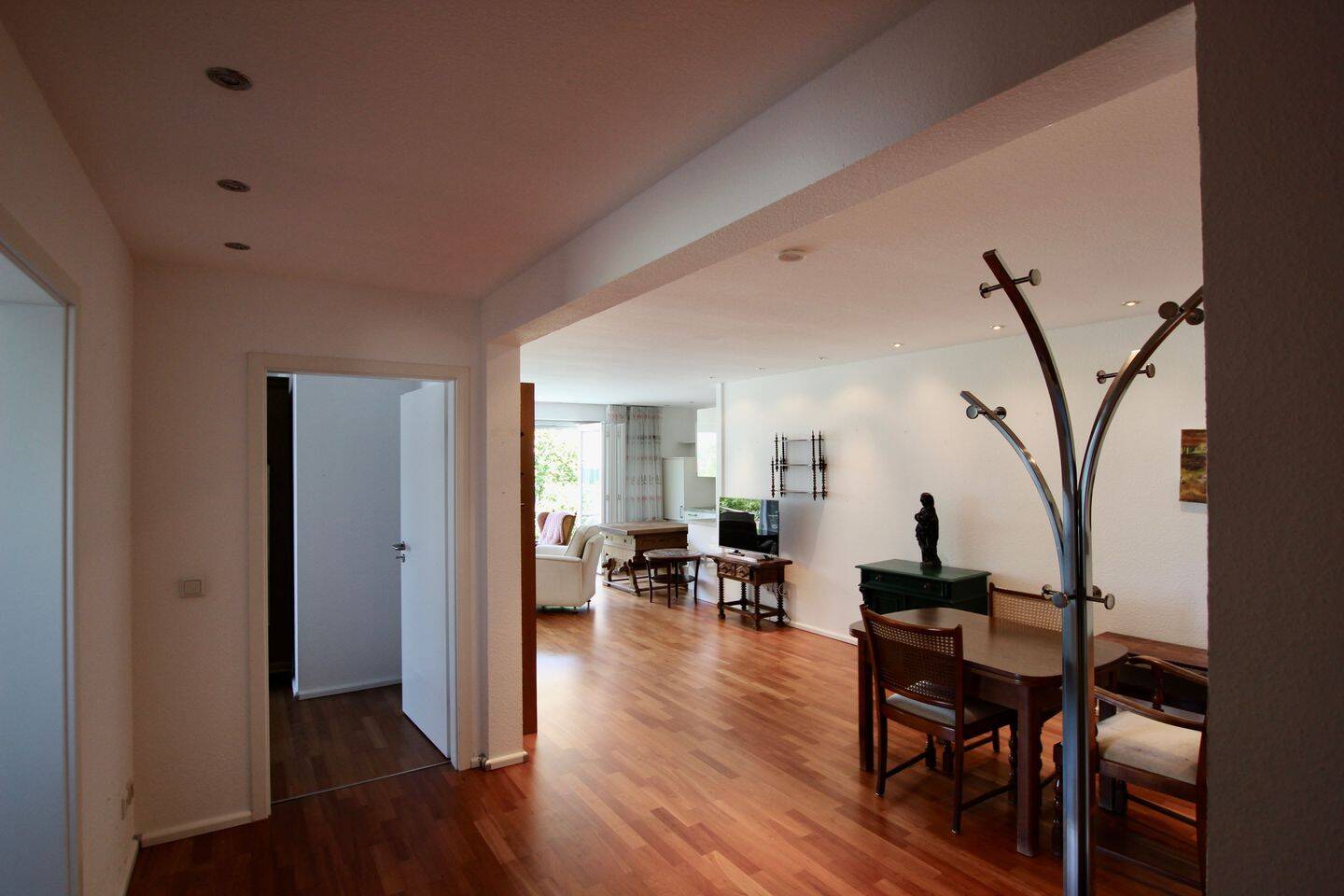 Wohnen mit Komfort - Barrierearme Erdgeschosswohnung mit Terrasse !!!