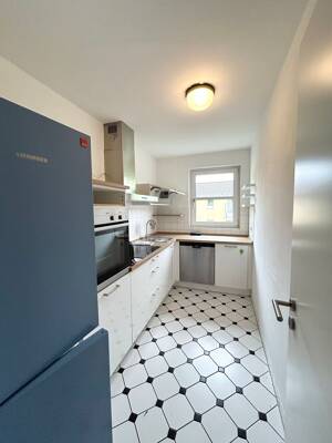 Lindenthal: Exklusive 3-Zimmer-Balkonwohnung in Top-Lage inkl. Tiefgaragenplatz! – 50935 Köln – Vorschaubild 7