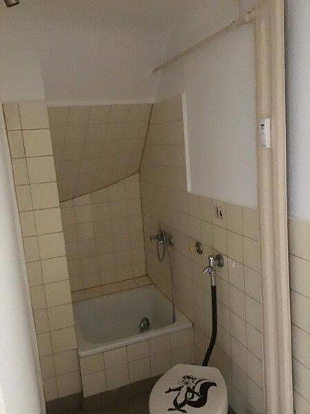 Geräumige 1-Zimmerwohnung in der Altstadt - Direkt beim Neuen Museum – Nürnberg – Vorschaubild 9