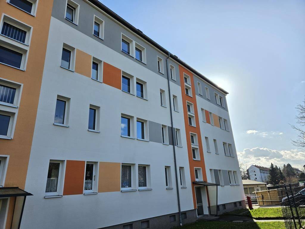 Top-Wohnung, Top-Konditionen -nur für kurze Zeit. / Top Apartment, Special Offer-Limited Time Only – Chemnitz – Bild 1 von 9