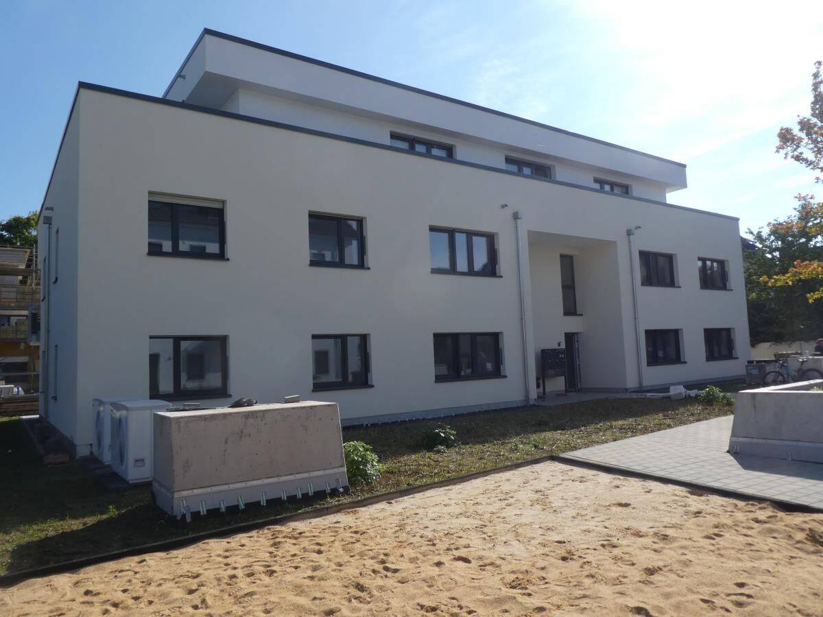 Moderne helle Wohnung mit Garten im KFW 40 Energiesparhaus in Top Wohnlage Trier – Trier – Vorschaubild 9