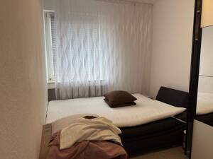Attraktive 3-Zimmer-Wohnung mit zusätzlichen Tiefgaragenstellplatz – 50937 Köln – Vorschaubild 9