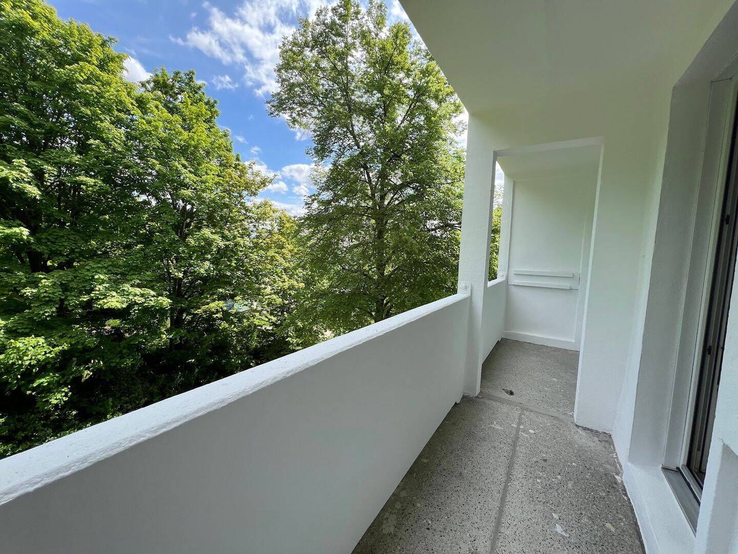 4-Raum-Wohnung 70 qm mit Balkon – Chemnitz – Bild 1 von 9