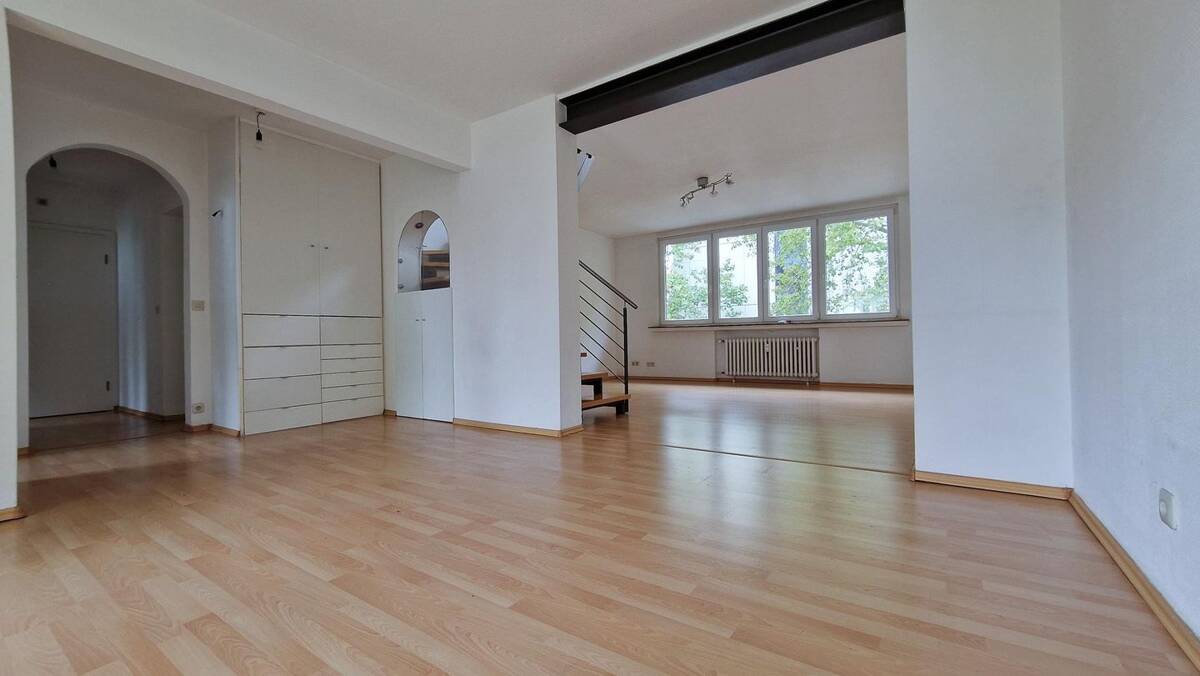 Großzügige Maisonette mit Wellnessbereich im Herzen von Opladen - provisionsfrei – 51379 Leverkusen – Bild 1 von 9
