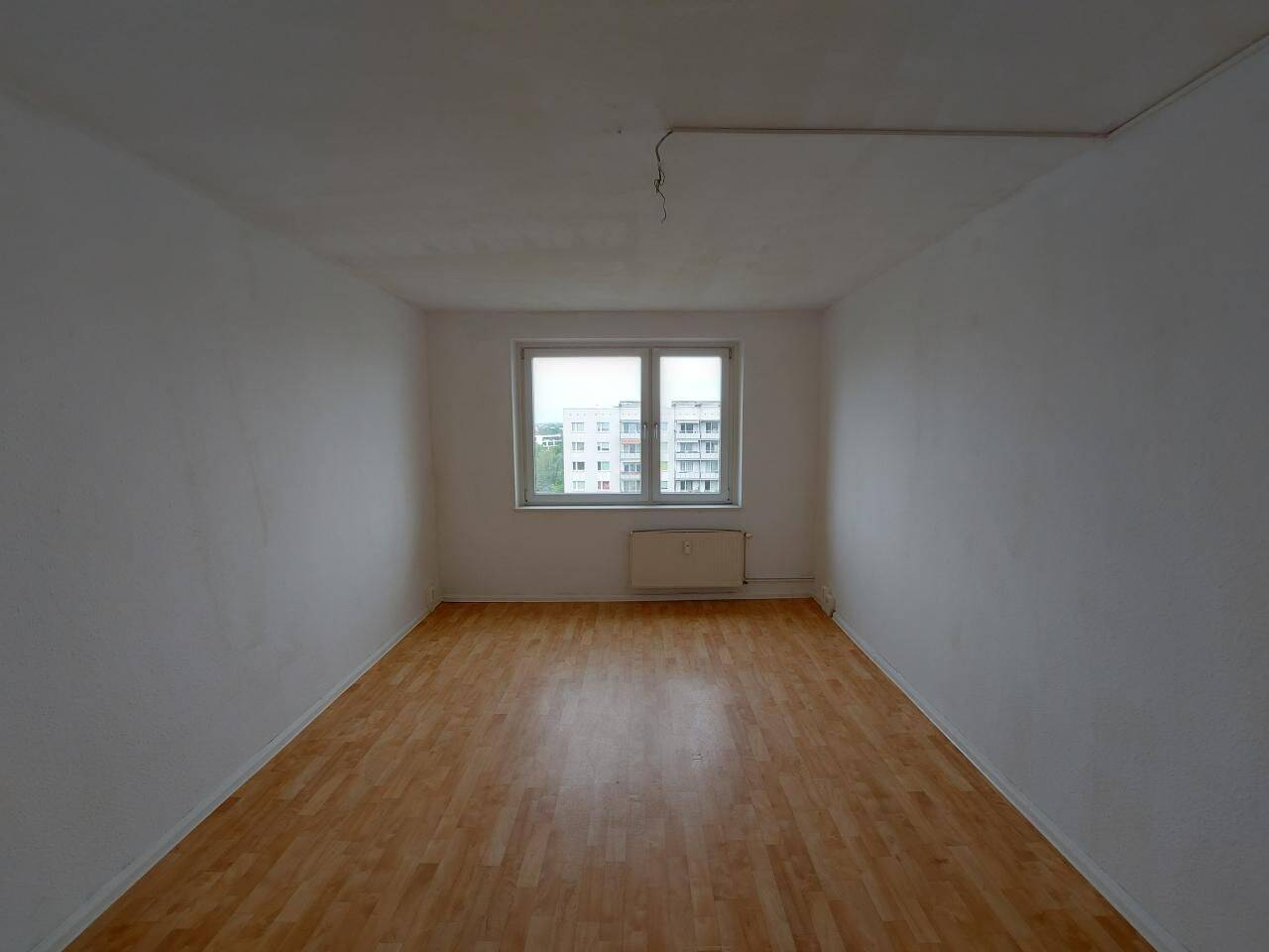 -2-Raum Wohnung mit Balkon zum Wohlfühlen- – Magdeburg – Vorschaubild 6