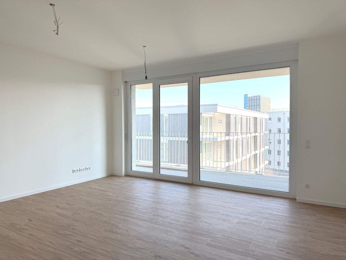 Nexus² - Helle 3-Zimmerwohnung inkl. Einbauküche und Loggia in zentraler Lage – Mannheim – Vorschaubild 2
