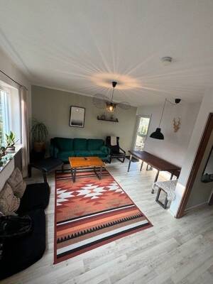 SCHICKE 2,5 Zimmer-Wohnung, Balkon, Wintergarten in 70376 Stuttgart-Münster - 2354