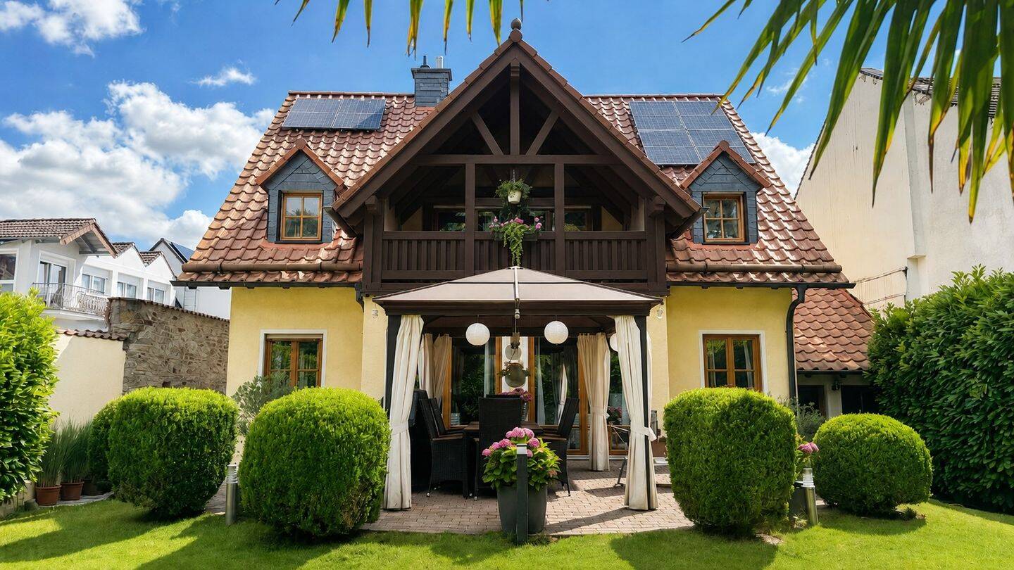 Exklusives Familiendomizil mit Wellnessbereich, Sonnengarten, Garage, 3 Stellplätzen, beste Wohnlage – Wiesbaden – Vorschaubild 3