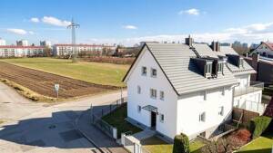 Hochwertig kernsaniertes Mehrfamilienhaus im Norden Münchens – 80995 München – Vorschaubild 2