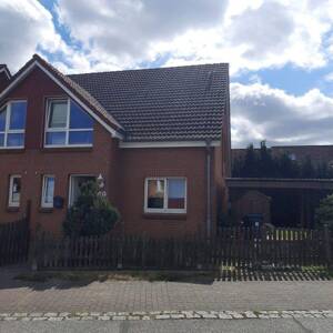 Reihenendhaus – 23570 Lübeck – Vorschaubild 1