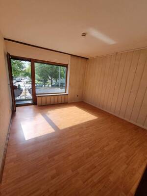 Top 2-Zimmer-Sonnenwohnung mit eigenem Stellplatz im zentralen Lichtenrade – 12305 Berlin – Vorschaubild 2