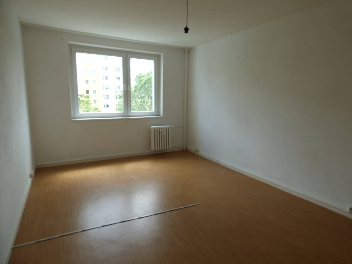 Attraktive Kapitalanlage: Sonnige Wohnung in zentraler Lage "vermietet" mit Wannenbad und Aufzug – Berlin – Vorschaubild 2