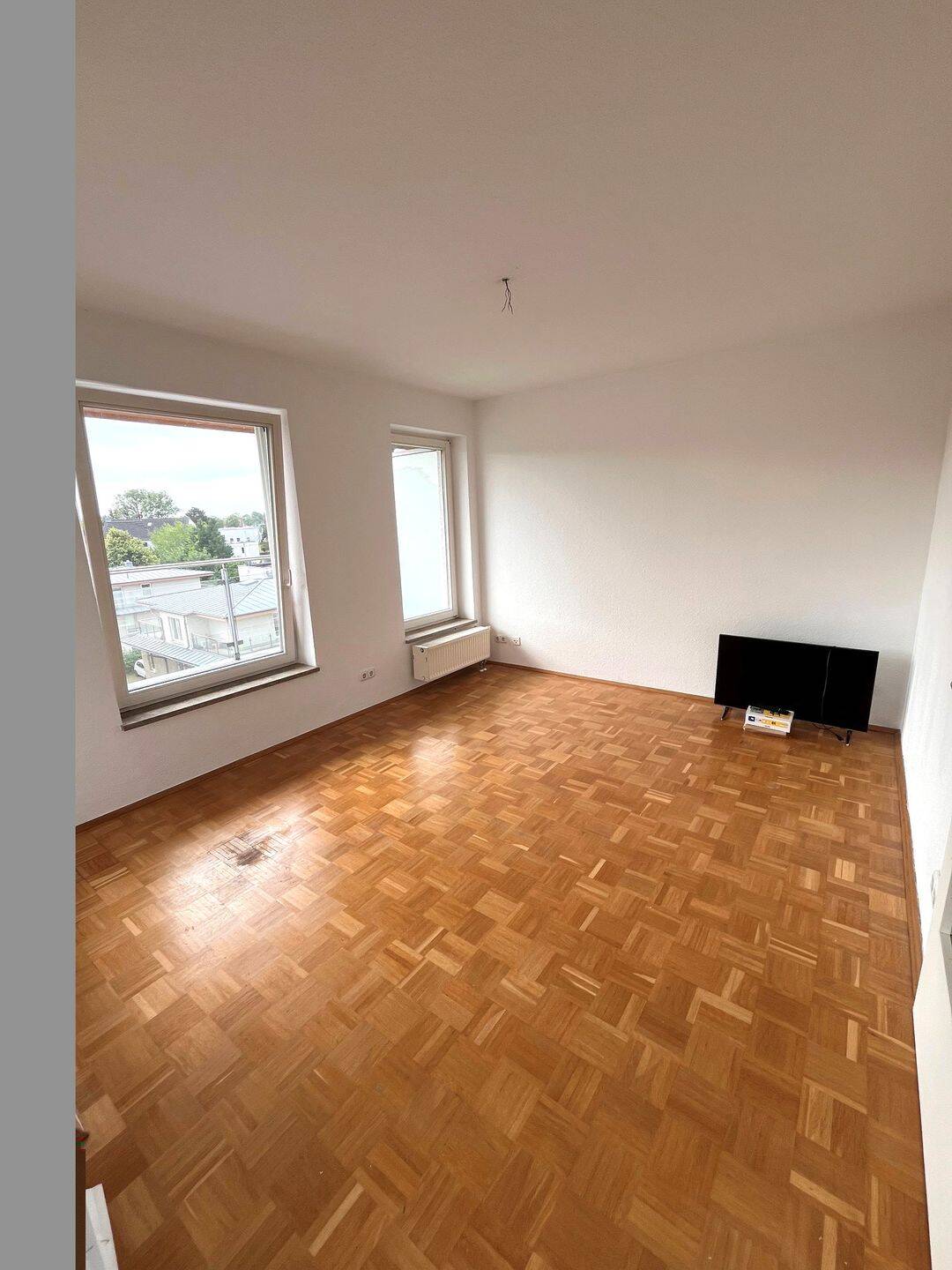 3-Zi-Wohnung mit großer Dachterrasse in Magdeburg – Magdeburg – Vorschaubild 4