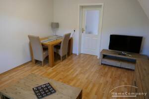 18012 HomeCompany Dresden Möbliert/Furnished 3-Zimmer Apartment in Dresden-Blasewitz max. 4 Personen – 1277 Dresden – Vorschaubild 2