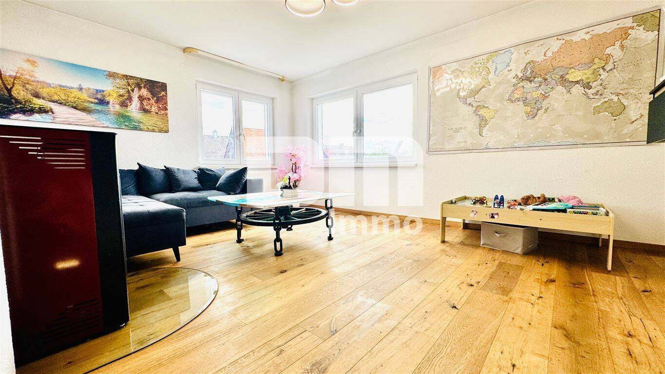 Kernsaniertes Einfamilienhaus mit Doppelgarage, großem Garten und Home-Office-Oase – Schwalmstadt – Vorschaubild 8