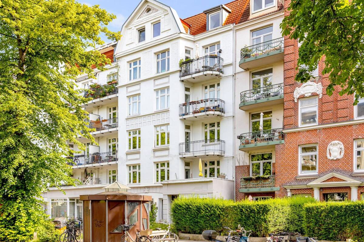 Altbaucharme im Generalsviertel mit sonnigem Südwestbalkon – 20253 Hamburg – Bild 1 von 9