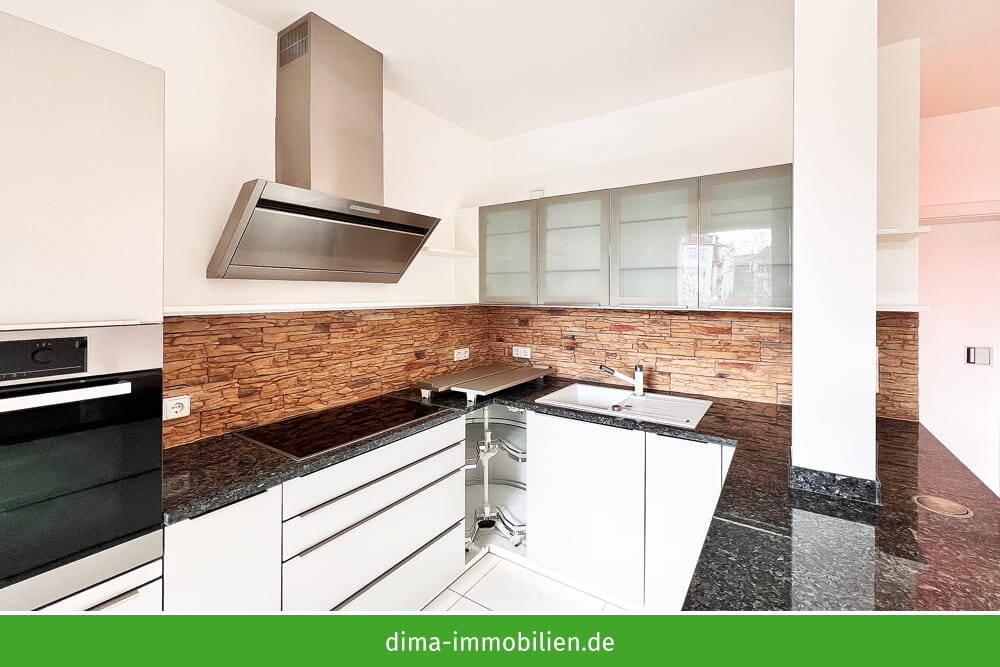 ERSTBEZUG am Rosental: WE mit Loggia zum grünen Hof, Einbauküche, Schränken, Klimaanlage, TG u.v.m. – Leipzig – Vorschaubild 6