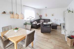 Gehoben und gepflegt: Modernisiertes 4-Zi.-EFH in Leipzig-Schönau mit Garten und Garage – 4205 Leipzig – Vorschaubild 9