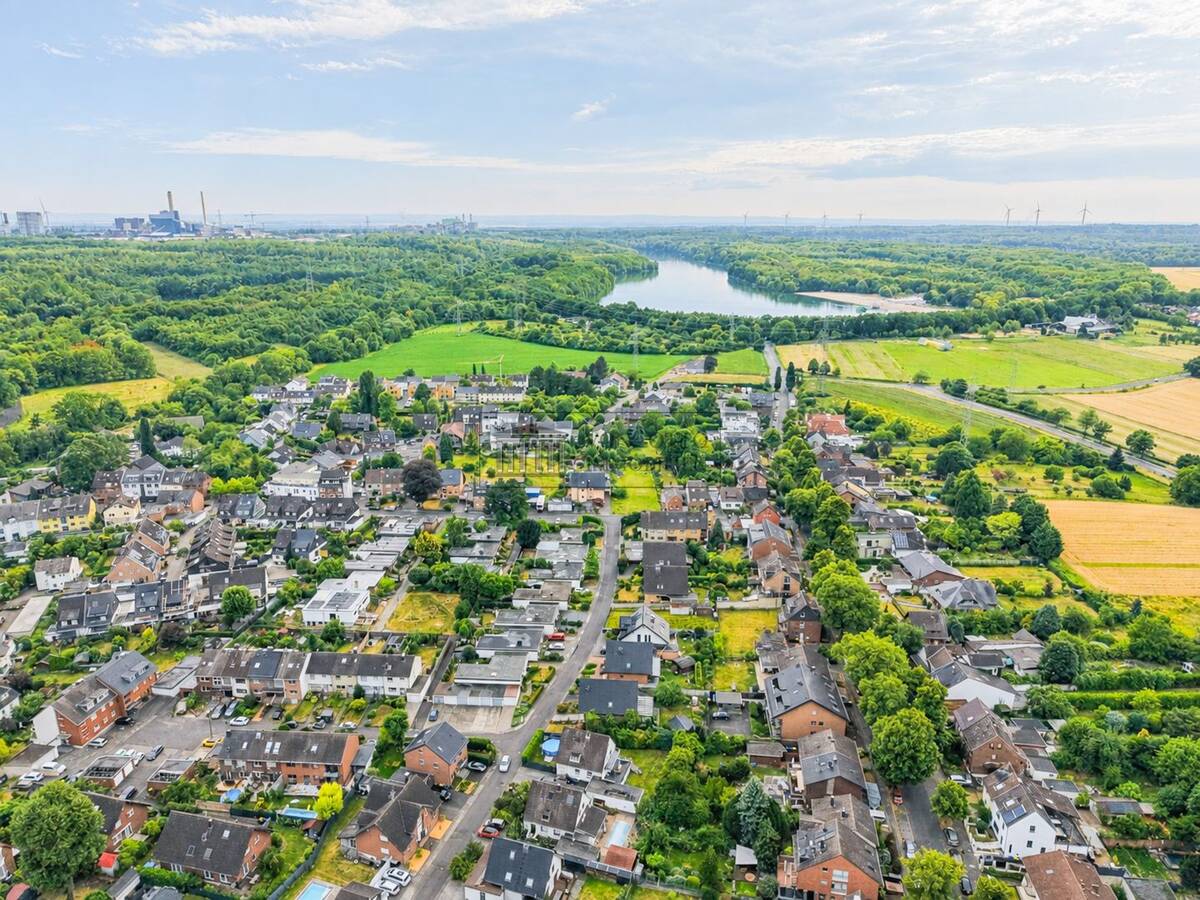 Maisonette mit Weitblick - großzügiges Wohnen auf zwei Ebenen – 50354 Hürth – Bild 1 von 9