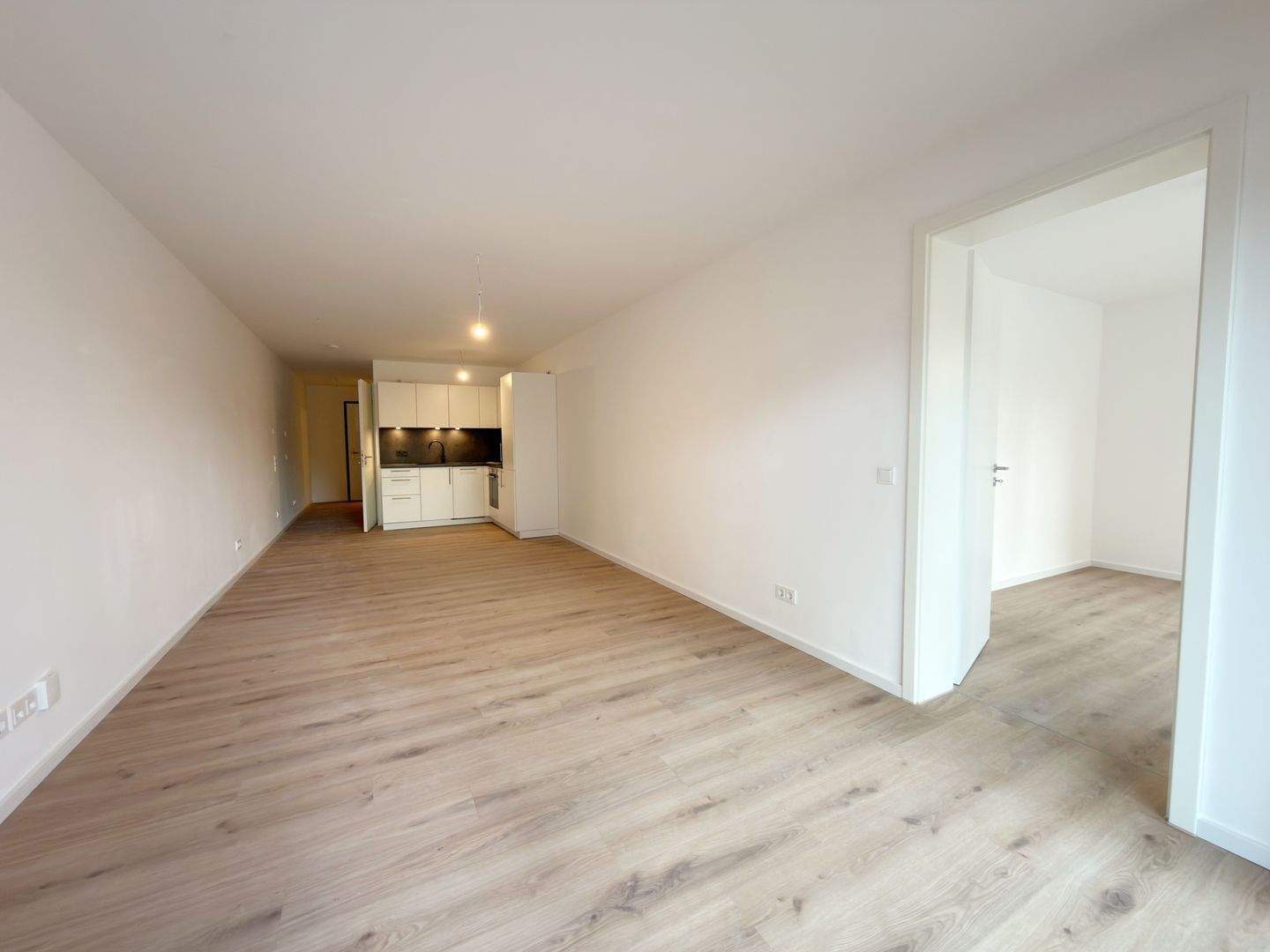 Exklusive 1-Zimmer-Neubauwohnung mit hochwertiger Ausstattung ~ Erstbezug ~ Tiefgarage ~ Aufzug ~ Sofortbezug – Nürnberg – Vorschaubild 2