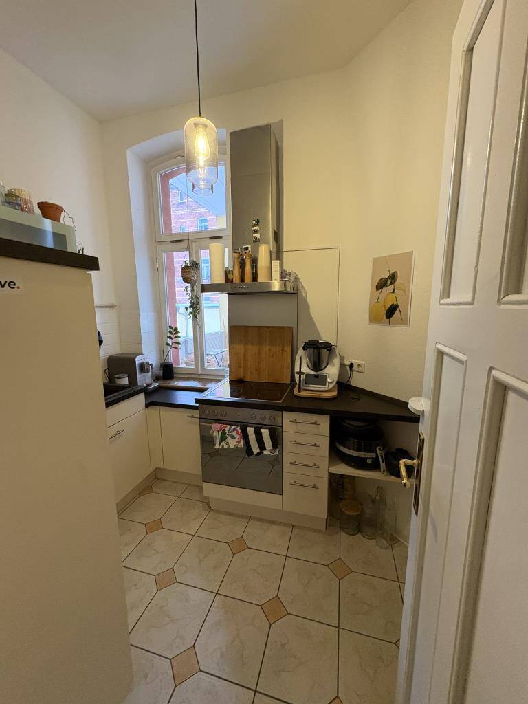 Zentrumsnahe 3-Raum-Wohnung mit Balkon – Erfurt – Vorschaubild 4