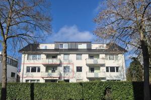 Großzügige 4-Zimmerwohnung mit Balkon in begehrter Wohnlage von Bonn-Röttgen!