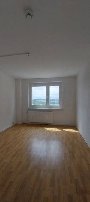 Familienfreundliche 3-Zimmerwohnung mit Balkon und Aufzug! – 1239 Dresden – Vorschaubild 7