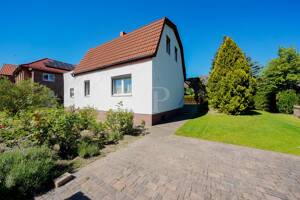 Sanieren und dann einziehen! Einfamilienhaus mit Charme - familiengeeignet und mit Gestaltungsspielraum – 13125 Berlin – Vorschaubild 2