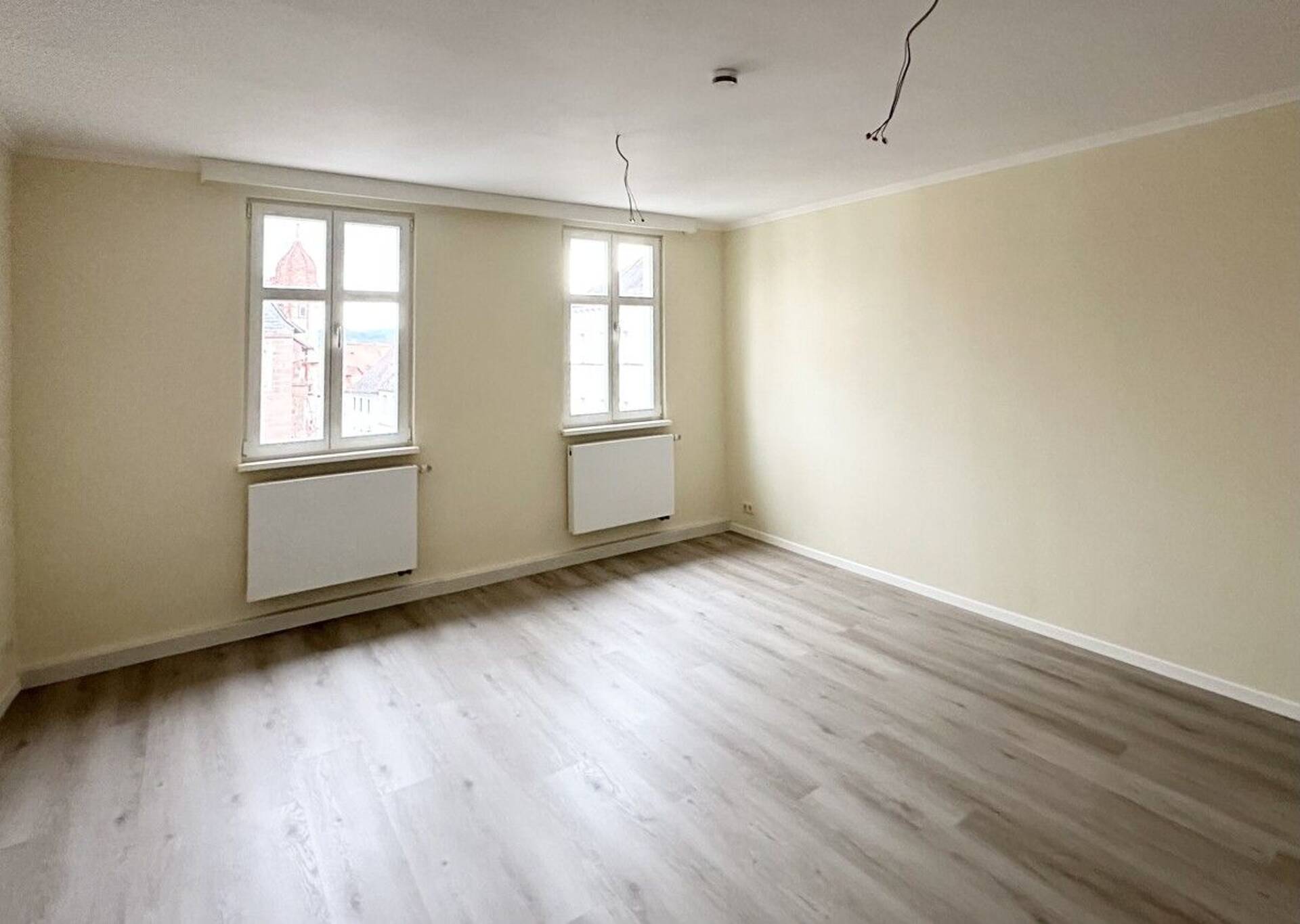 Haus in 91438 Bad Windsheim mit 370 m² kaufen