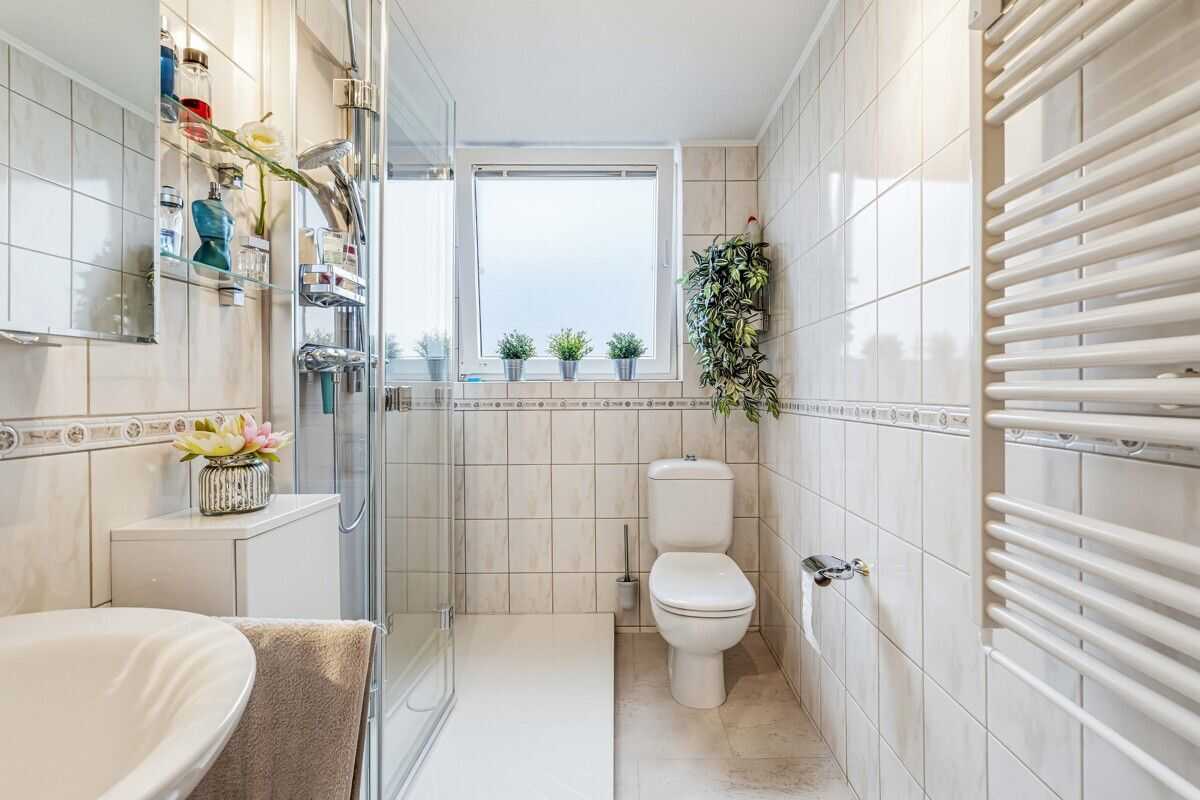 Familienfreundliche 3,5 Zimmerwohnung nahe Gropiuspassagen – Berlin – Vorschaubild 9