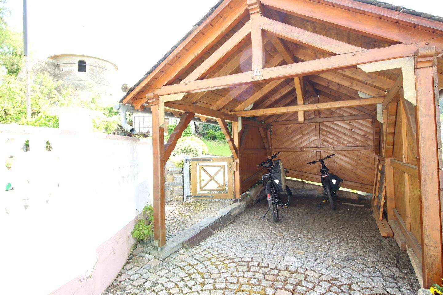 Familienfreundliches Einfamilienhaus in bester und ruhiger Lage – Elsterberg – Vorschaubild 2