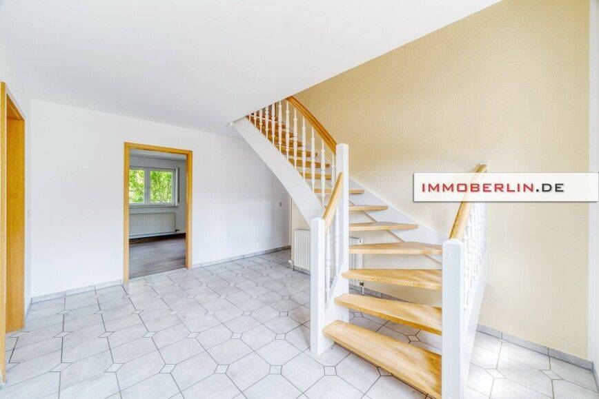 IMMOBERLIN.DE - Adrettes Haus mit Südwestgarten & Doppelgarage in ländlicher Lage – Altlandsberg – Vorschaubild 6