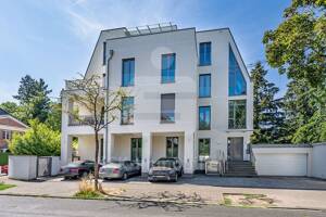 Erdgeschoßwohnung mit Terrasse und Gartenanteil in bester Lage von Köln!