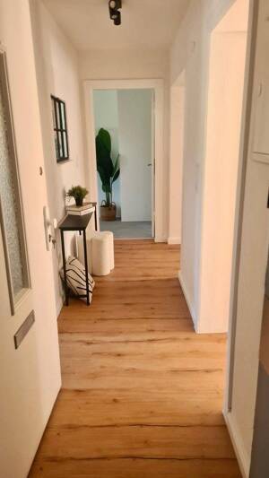 Moderne 2-Zimmerwohnung in zentraler Lage von Kiel Exerzierplatz - umfassend renoviert