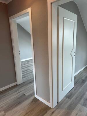 Erstbezug DG-Wohung nach Sanierung/Neu – 45307 Essen – Vorschaubild 6