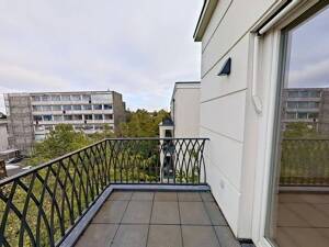 Exklusiver 2-Zimmer-Neubau mit 2 BALKONEN, EBK, Concierge-Service uvm. in den begehrten Heinrich-Heine-Gärten – 40549 Düsseldorf – Vorschaubild 6
