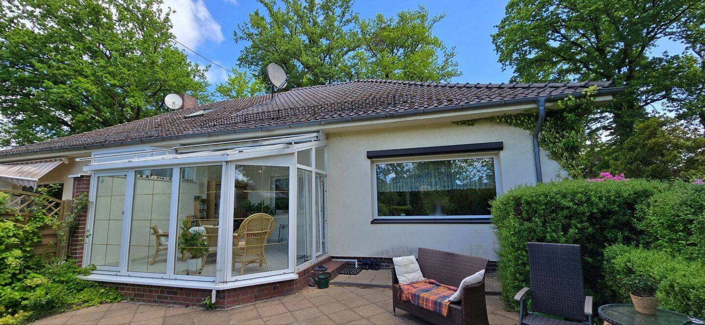 Wohnen im Grünen - Gepflegte Doppelhaushälfte mit Wintergarten und großem Grundstück bei Laage – Diekhof – Vorschaubild 3