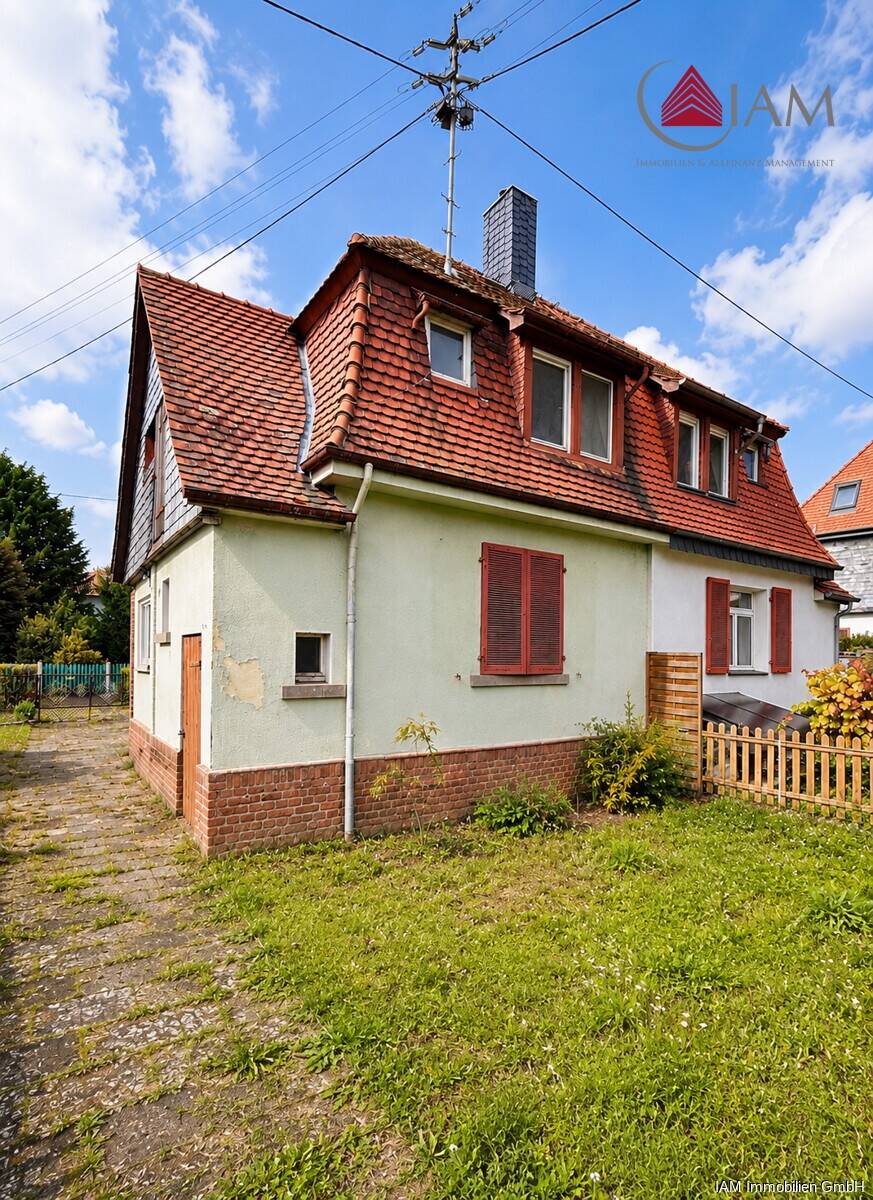 Doppelhaushälfte zum Renovieren - ideales Projekt für Handwerker oder Familien – Frankfurt am Main – Bild 1 von 9