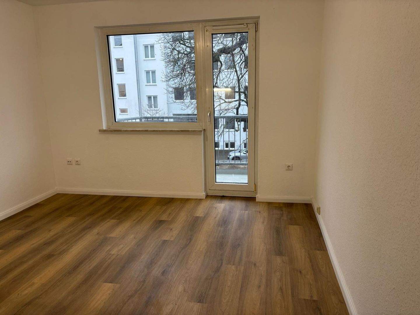 Renovierte 1-Zi. Wohnung in unmittelbarer Zentrumsnähe – Hannover – Vorschaubild 2