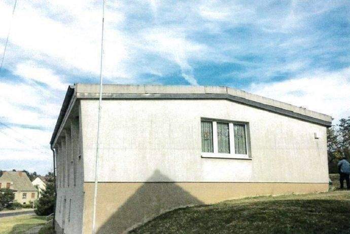 DENKMALGESCHÜTZTES ENSEMBLE - 4 GEBÄUDE (6 DOPPELHAUSHÄLFTEN + 1 EINFAMILIENHAUS) - SANIERUNGSBEDARF – Neuhardenberg – Vorschaubild 4