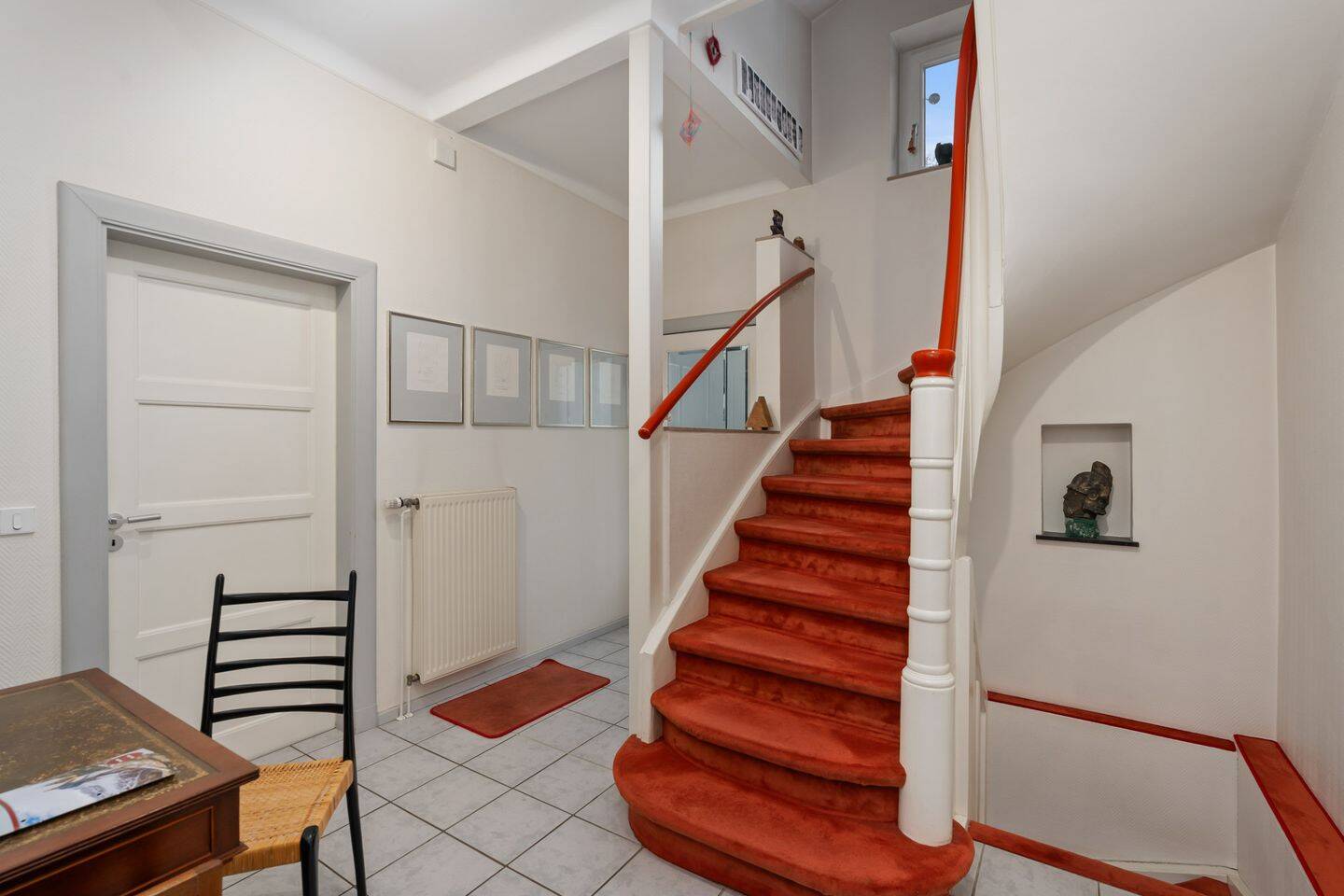 Wohnen mit Komfort und Stil - Großzügiges Einfamilienhaus mit Anbau, Terrasse, Balkon und Traumgarten – Bremen – Vorschaubild 4